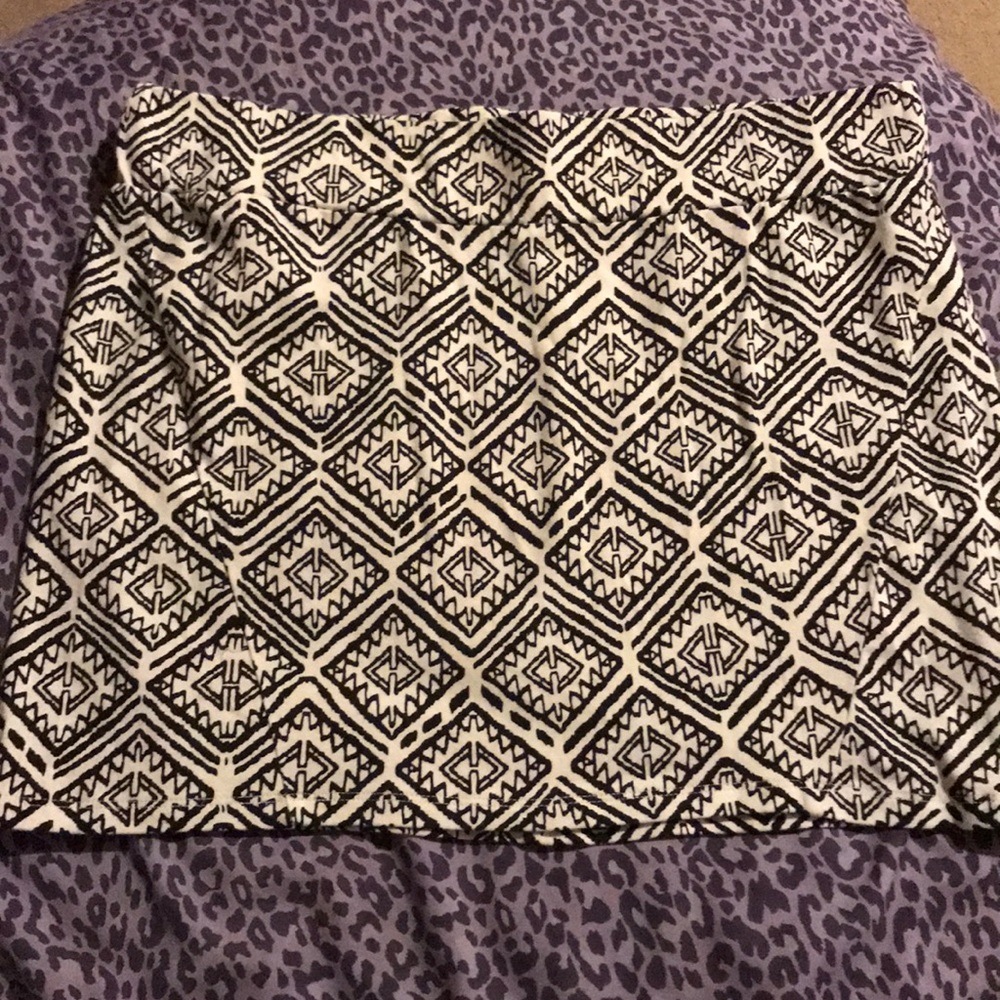 Ripcurl Print Skirt- Size XL